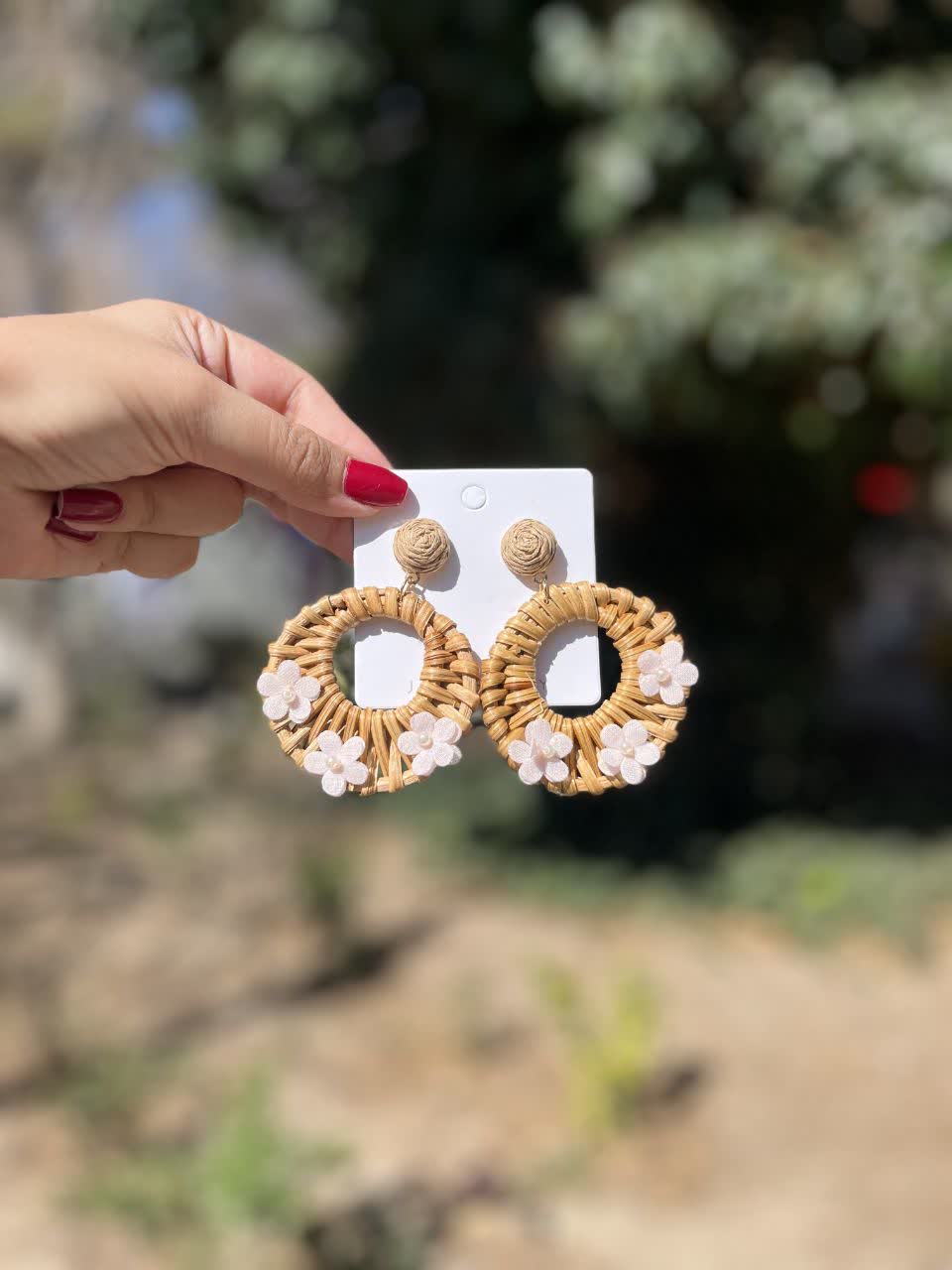 گوشواره حصیری